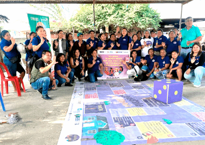 Mujeres organizadas de Campanas participan activamente en la jornada comunitaria del proyecto Mujeres Tejiendo Redes, promoviendo una vida libre de violencias y discriminación a través del juego, la orientación y el trabajo colectivo.