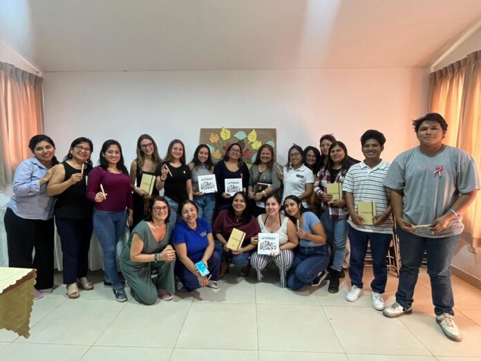 Equipo de Cutivalú participa de taller junto a voluntarias de Taller de Solidaridad