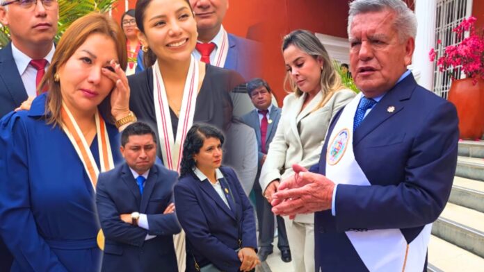 Funcionarios del Gobierno Regional de La Libertad lloran al despedir a César Acuña